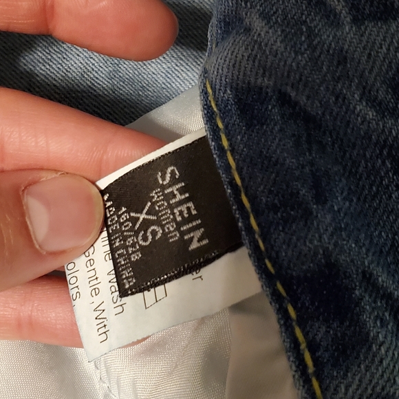 Jeans - Picture 3 of 5